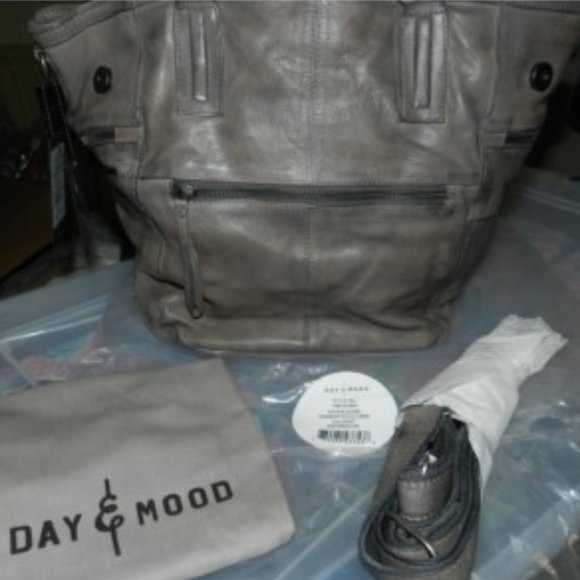 Day & Mood Hannah Leather Crossbody Bag NWT/NEW! - Picture 7 of 13